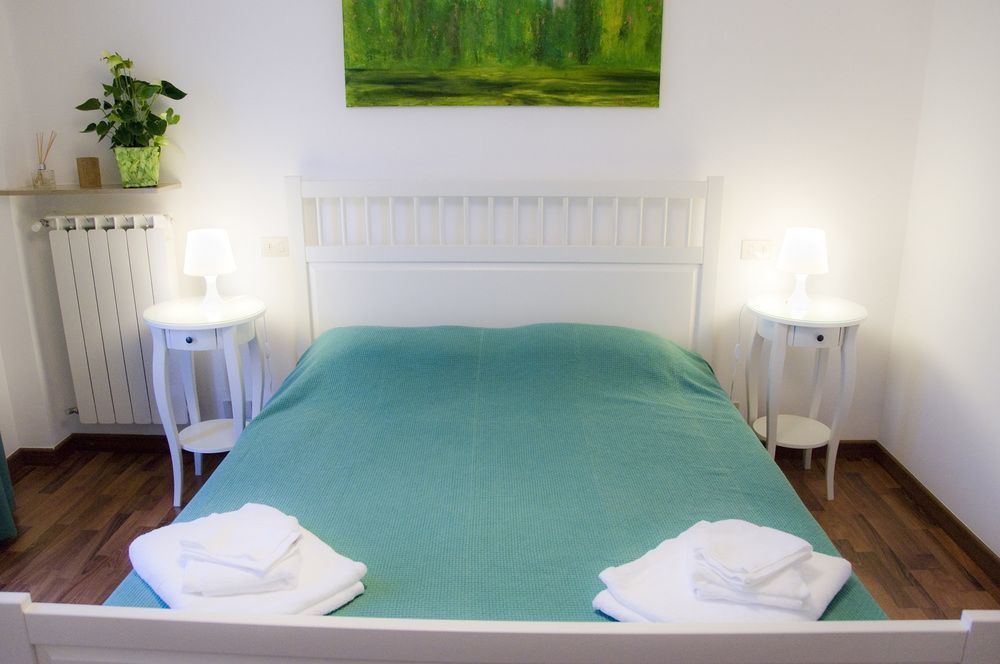 Zenzero & Cannella Boutique Rooms ตรีเอสเต ภายนอก รูปภาพ